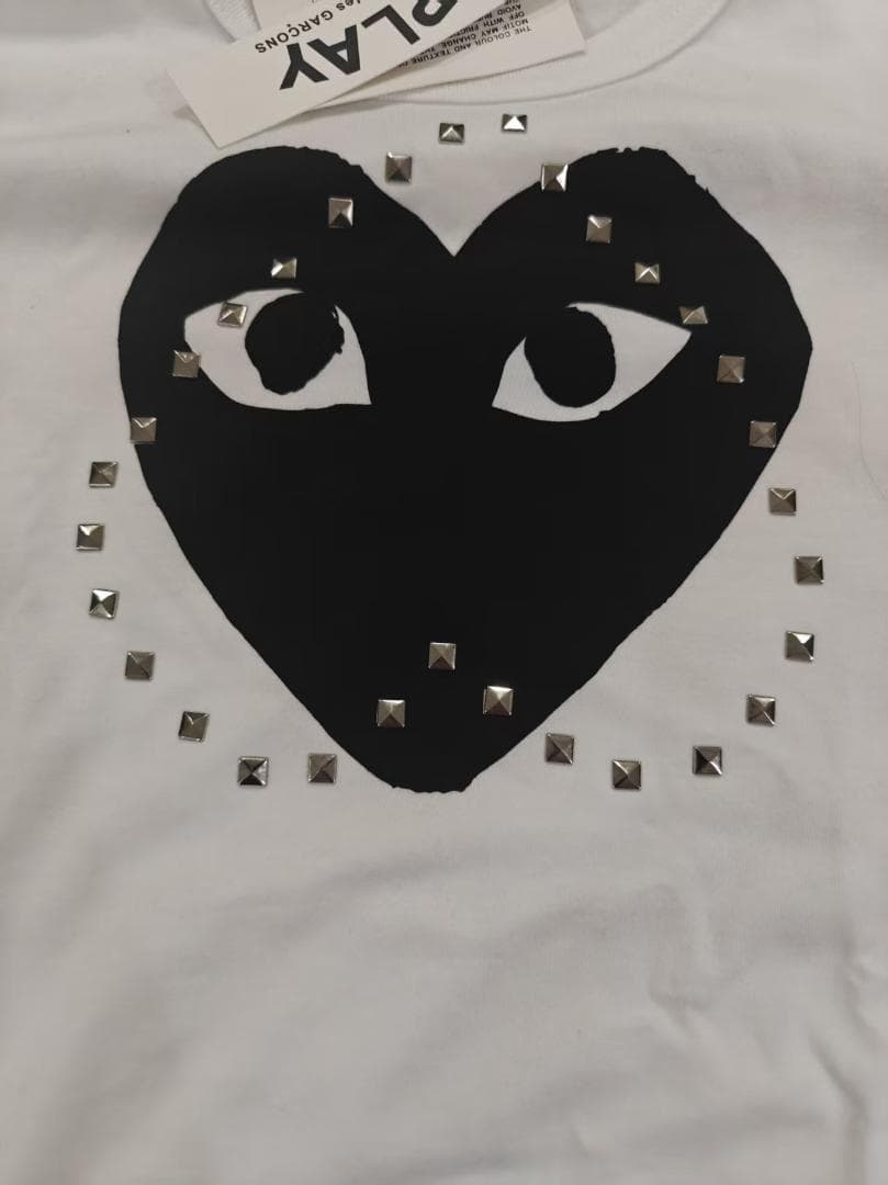 未使用 CDG PLAY スタッズデザイン ハートロゴ T シャツ M サイズ