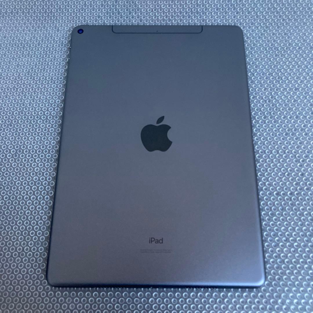 927 外観美品☆電池最良好☆iPad Air3 64GB SIMフリー☆