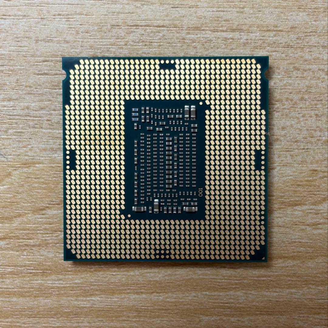 Intel Core i7-8700K, 6コア12スレッド