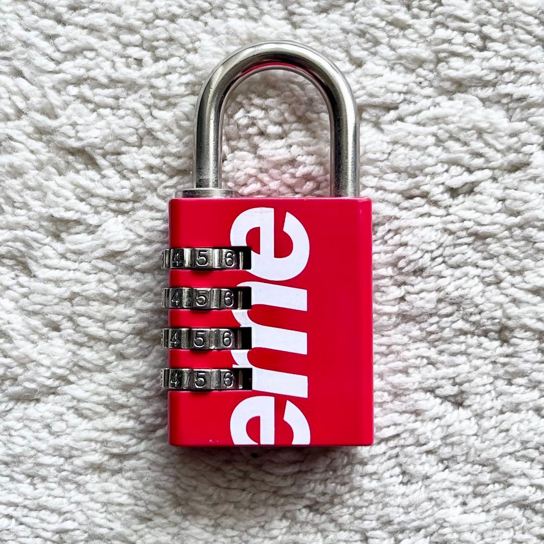 Supreme / Master Lock 南京錠