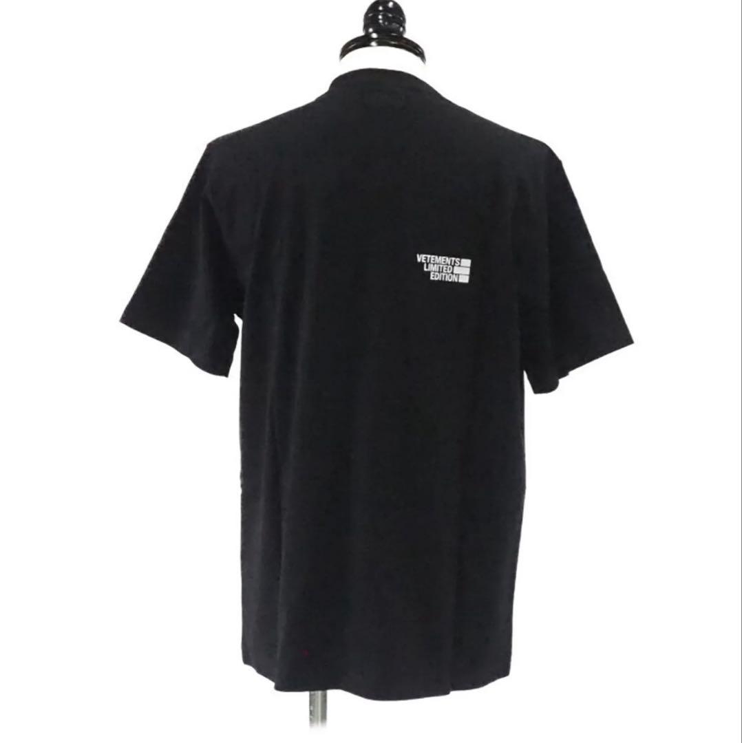 VETEMENTS 黒 半袖 Tシャツ ポケット付き