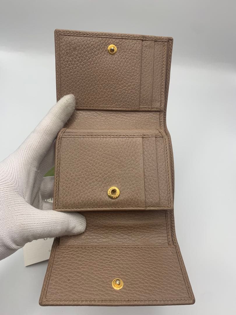 GUCCI グッチ ミニ財布　マーモント　GGロゴ 二つ折り　グレー P55