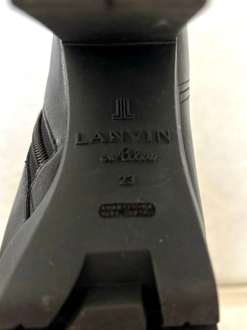 LANVIN en Bleu ランバンオンブルーヒールブーツ　サイドジップ　黒