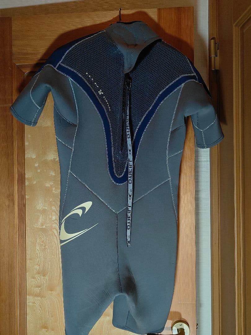 【美品】O'NEILL 日本製　正規品　高級オーダーウエットスーツ　スプリング