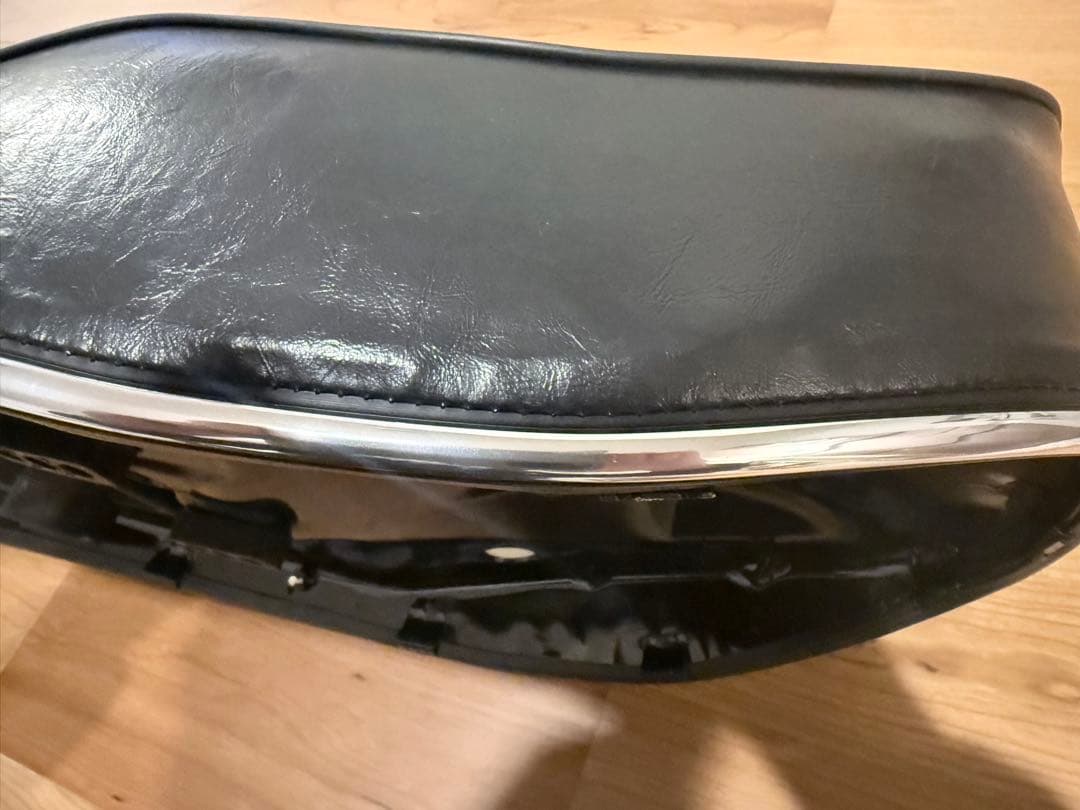 CB750four用　アンコ抜き　 便利な車検証入れ付き