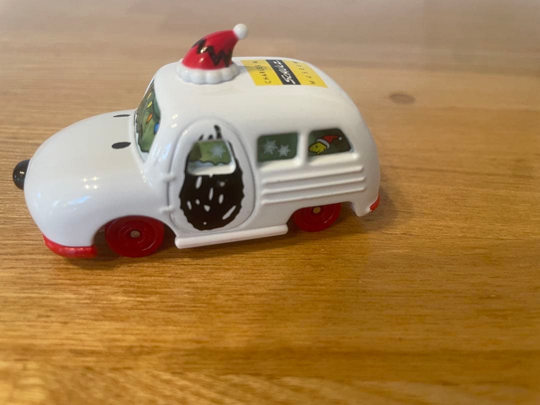 トミカ スヌーピー 限定 クリスマス ミニカー