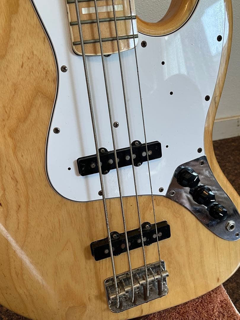 今だけ値下げ【Fender Japan】ジャズベースJB75