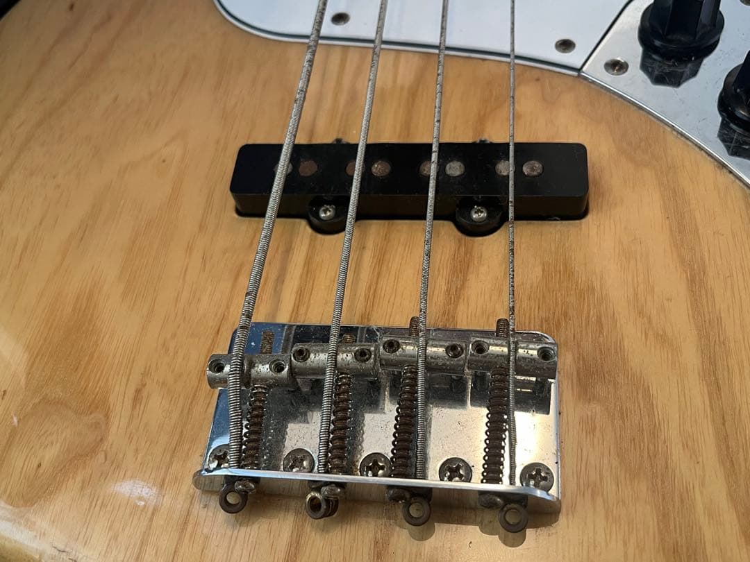 今だけ値下げ【Fender Japan】ジャズベースJB75