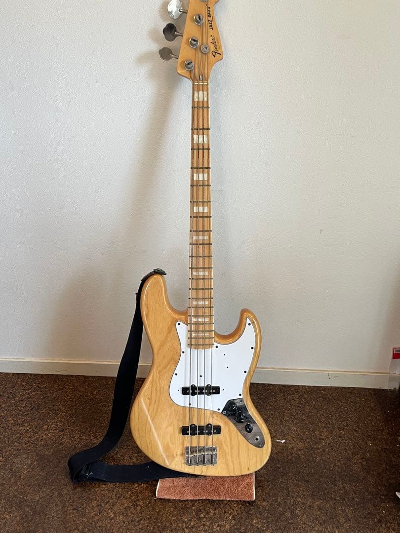 今だけ値下げ【Fender Japan】ジャズベースJB75