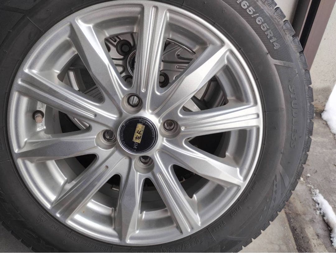 【sou様限定】スタッドレス 22年BS VRX3 165/65r14 ホイール