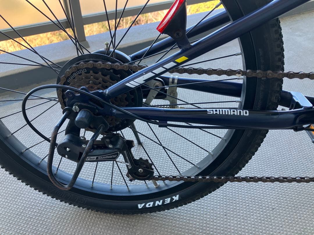 直接引取り　COGHORN コグホーン　子供用自転車　22インチ　ネイビー男の子
