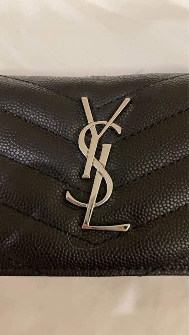 SAINT LAURENT ブラック 二つ折り財布