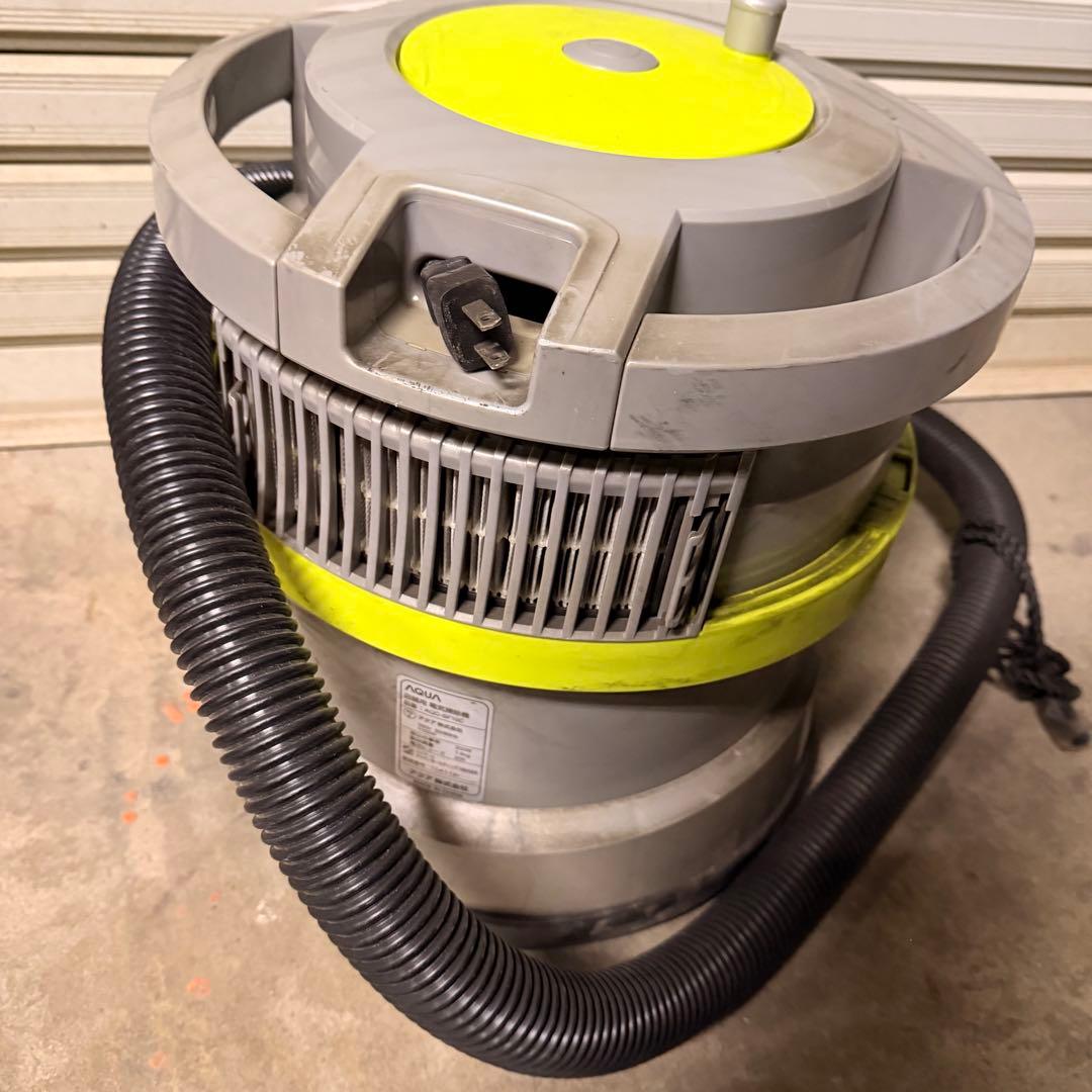 AQUA 業務用　掃除機　集塵機　ショップクリーナー