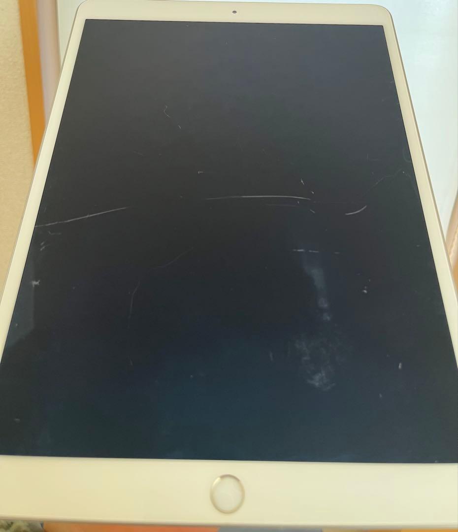 美*雪様 iPad Air 第3世代　ホワイト