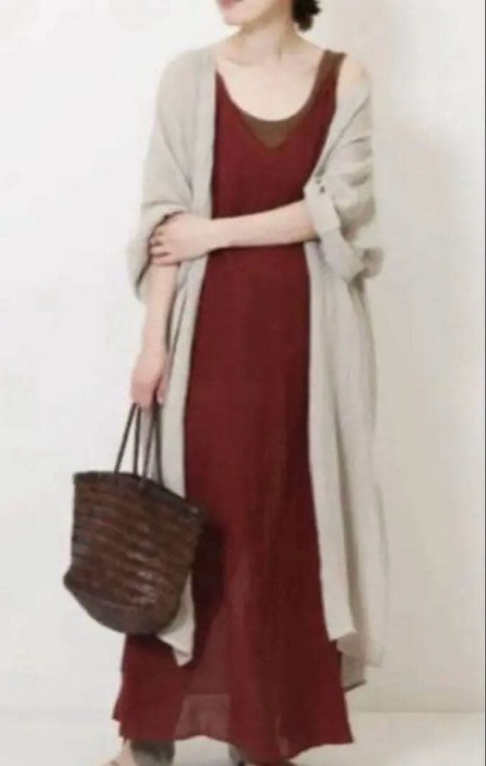 専用新品未使用　ドゥーズィエムクラス　イタリア製生地　リネン　麻ガーゼ gown