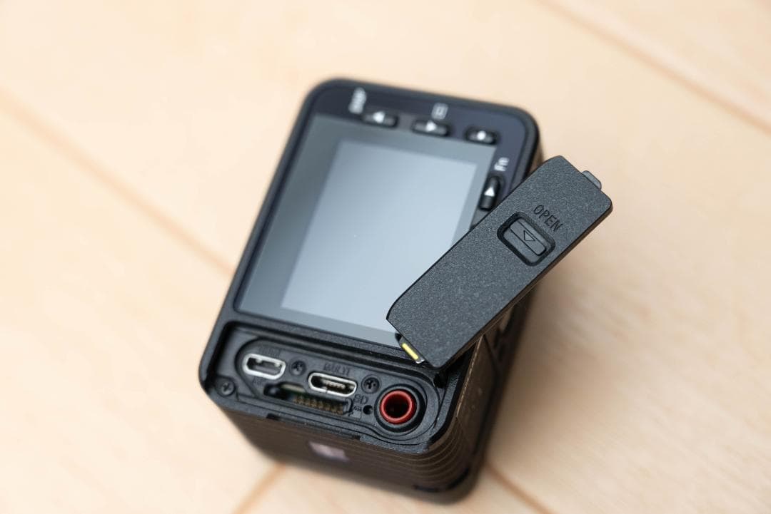 SONY RX0 コンパクトデジタルカメラ