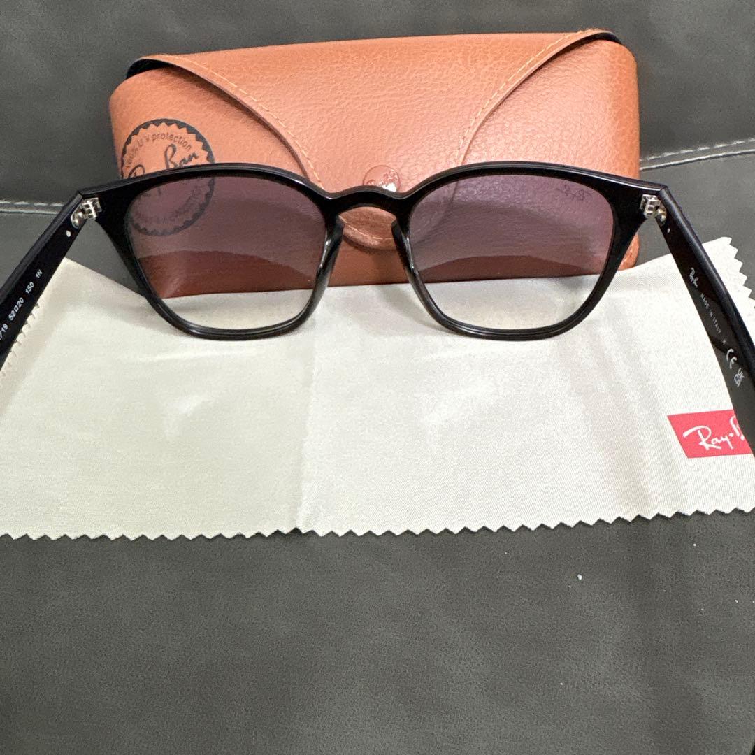 本日限定価格！Ray-Ban RB4258F 601/19 ブルーグラデーション