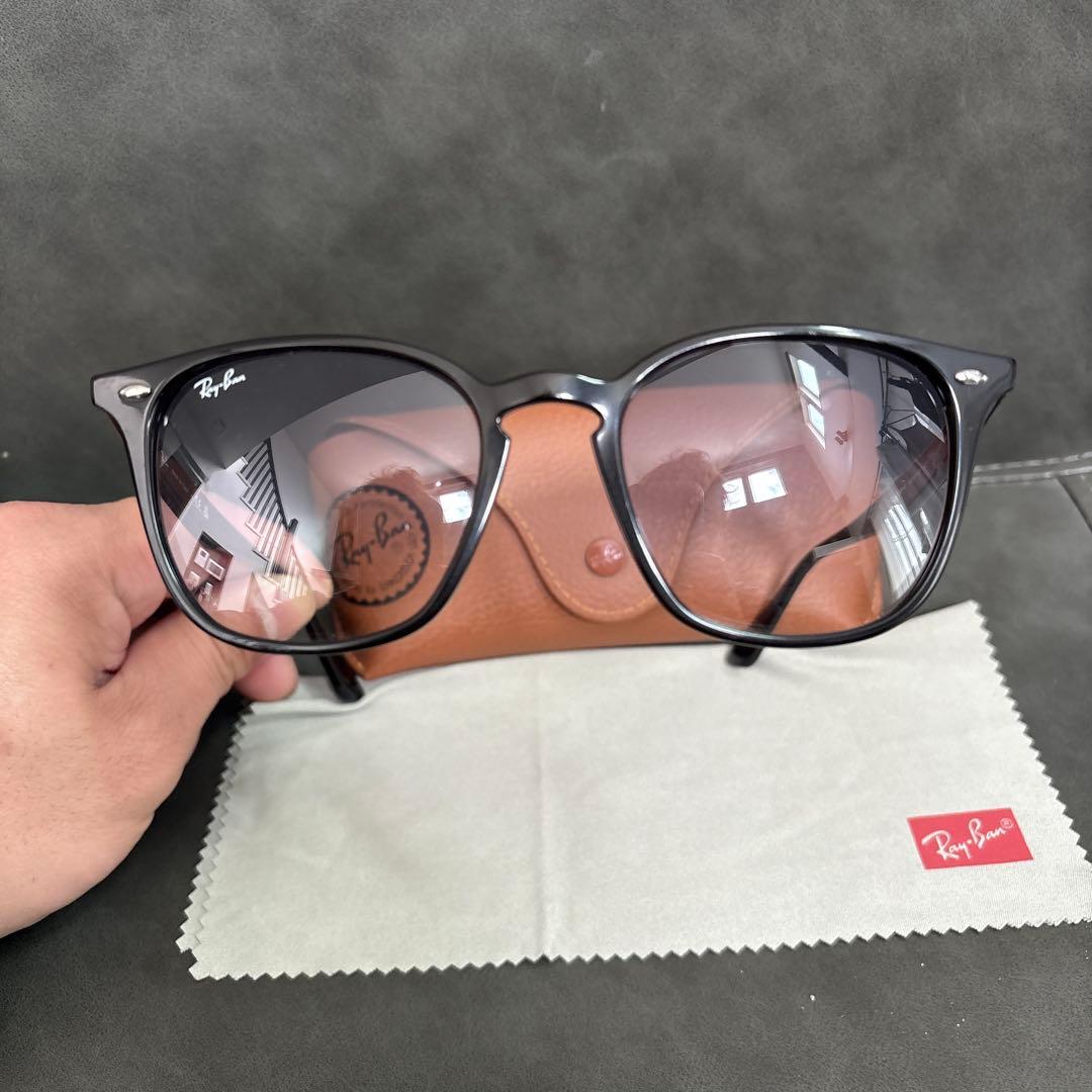 本日限定価格！Ray-Ban RB4258F 601/19 ブルーグラデーション