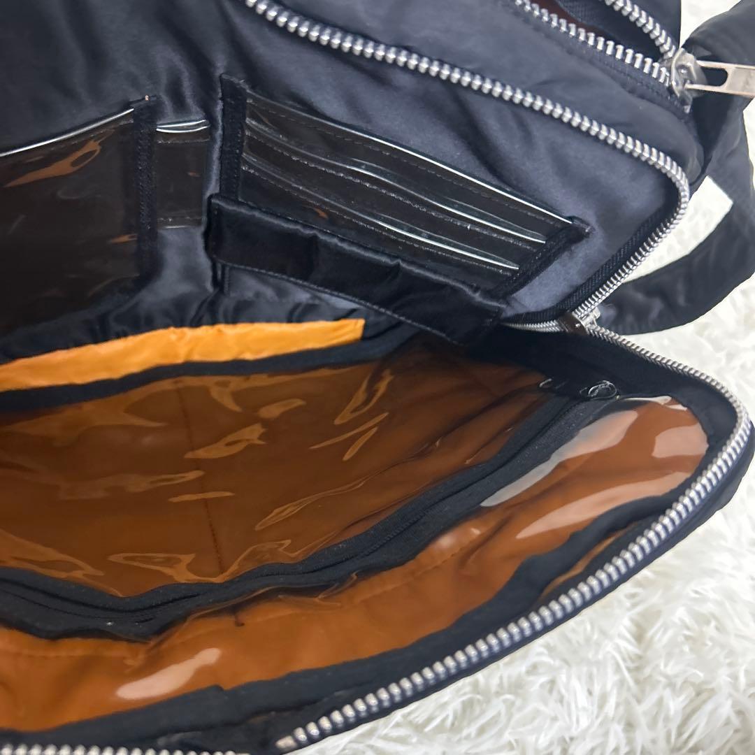 【美品】PORTER タンカー 2層式 ショルダーバッグ 黒