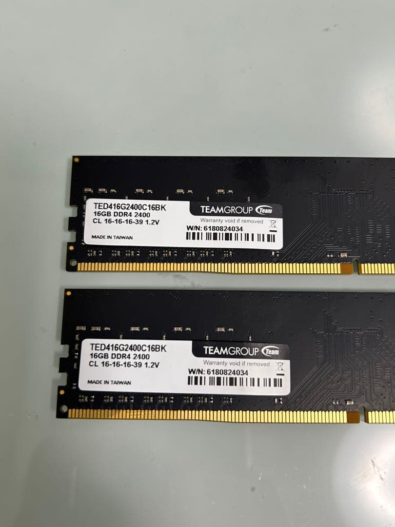 デスクトップ用メモリ Team DDR4 2400 32GB(16GB＊２枚)