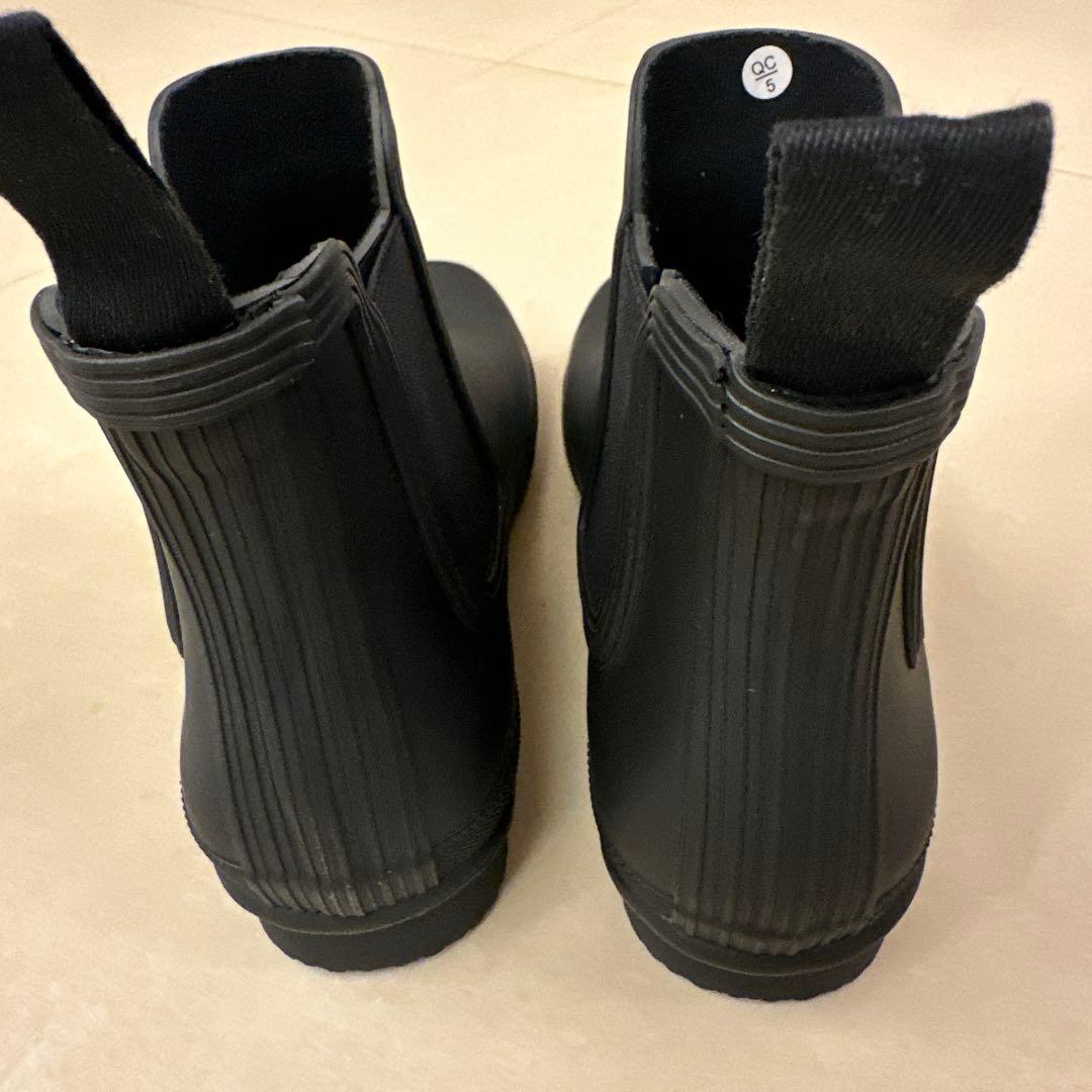 【新品】HUNTER レインブーツ 25.5cmの方に　ブラック　梅雨対策に