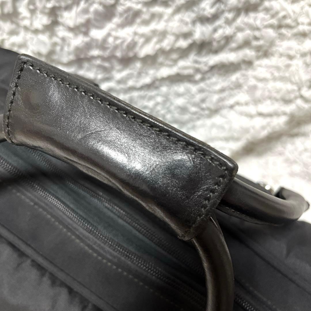 GUCCI グッチ　ビジネスバッグ　黒　ボストンバッグ