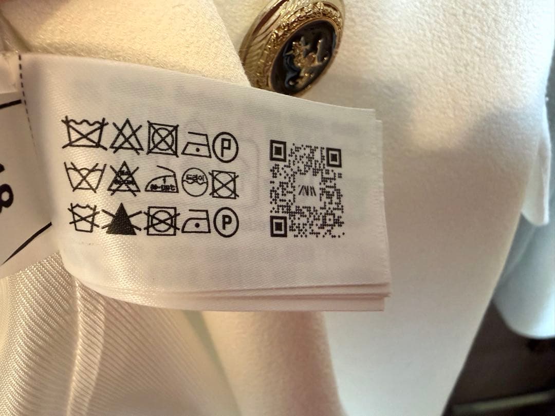 ZARA レディース ホワイト 白 ダブル テーラードジャケット Lサイズ 美品