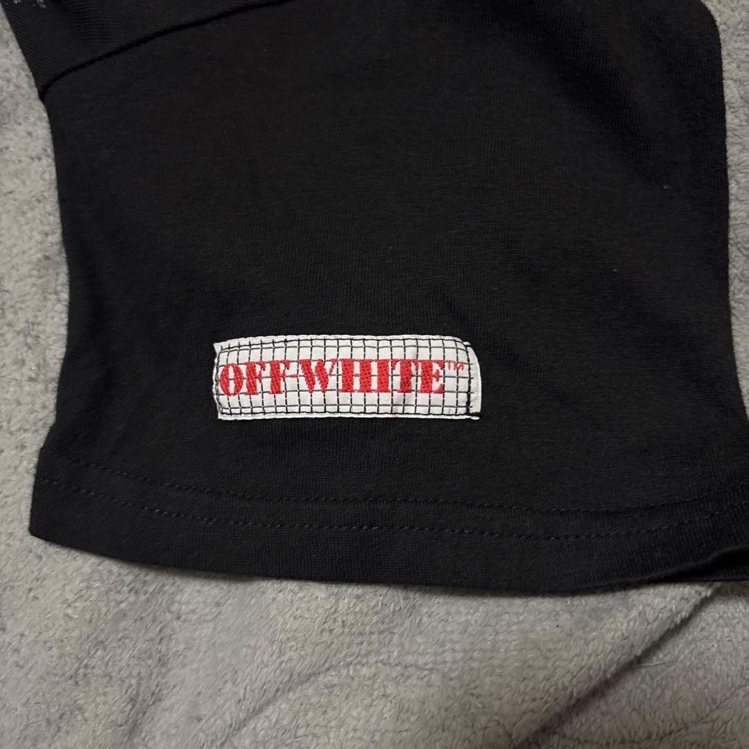 OFF White Tシャツ