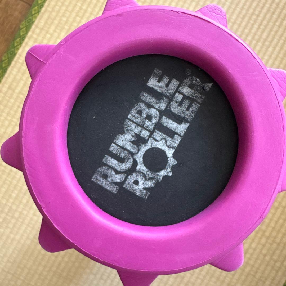 RUMBLE ROLLER MIDSIZE 筋膜ローラー