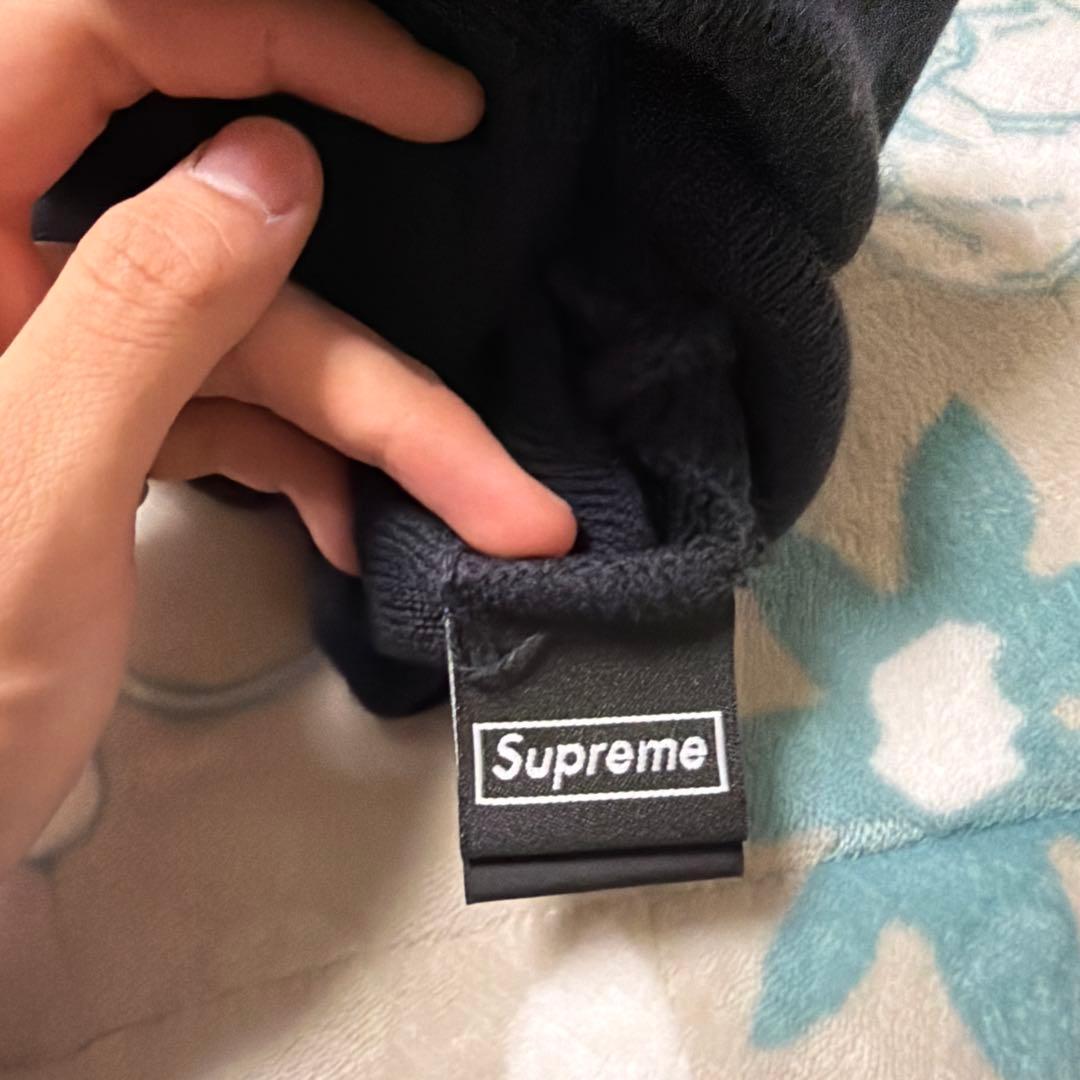 Supreme 25aw Sロゴ ビーニー