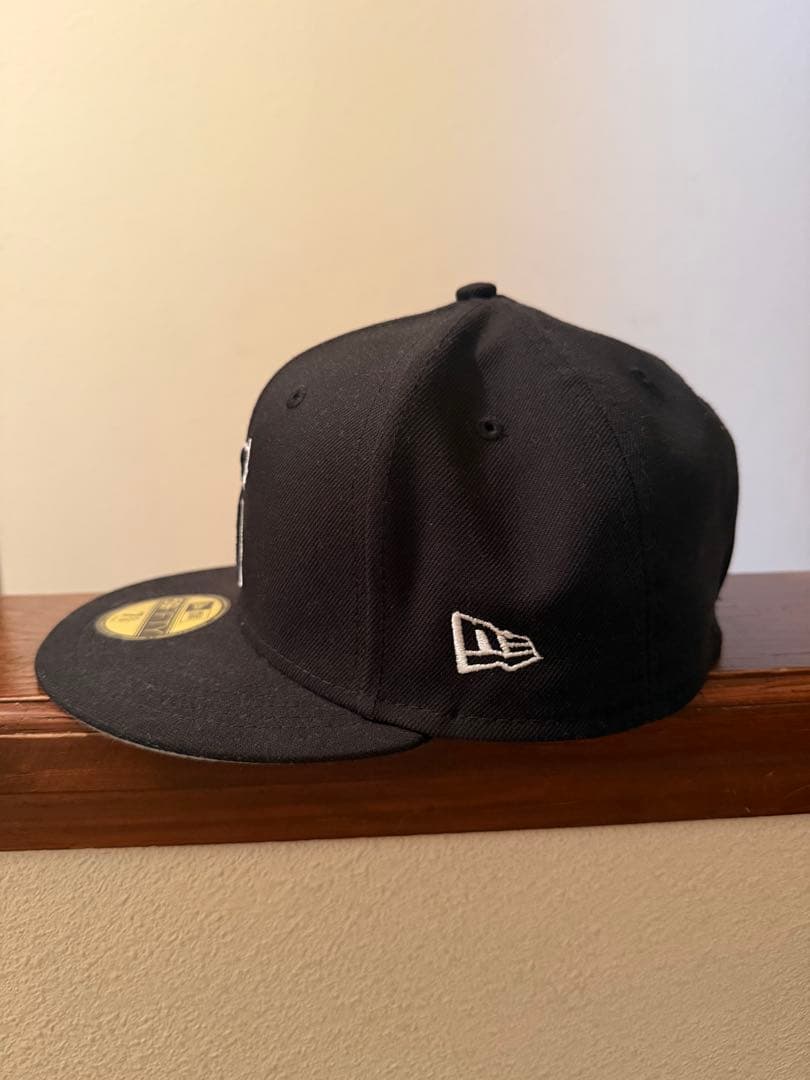supreme New Era ツノSロゴ キャップ 黒 8/5