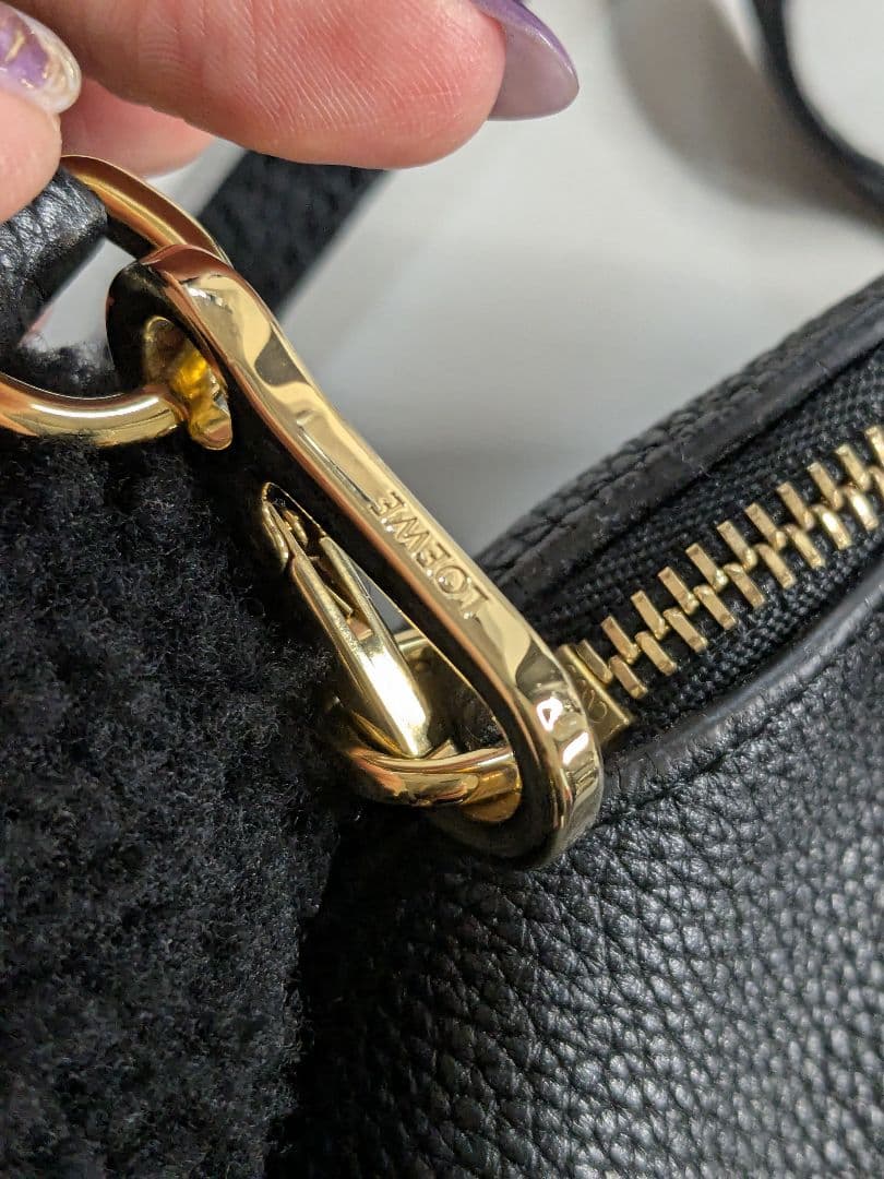 LOEWEロエベ　バニーバッグ　ラビット　ショルダー斜めがけポシェット