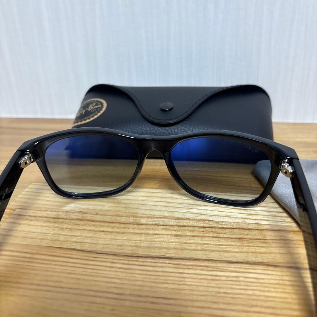 RayBan レイバンサングラス RB2132 901 3F ライトブルー