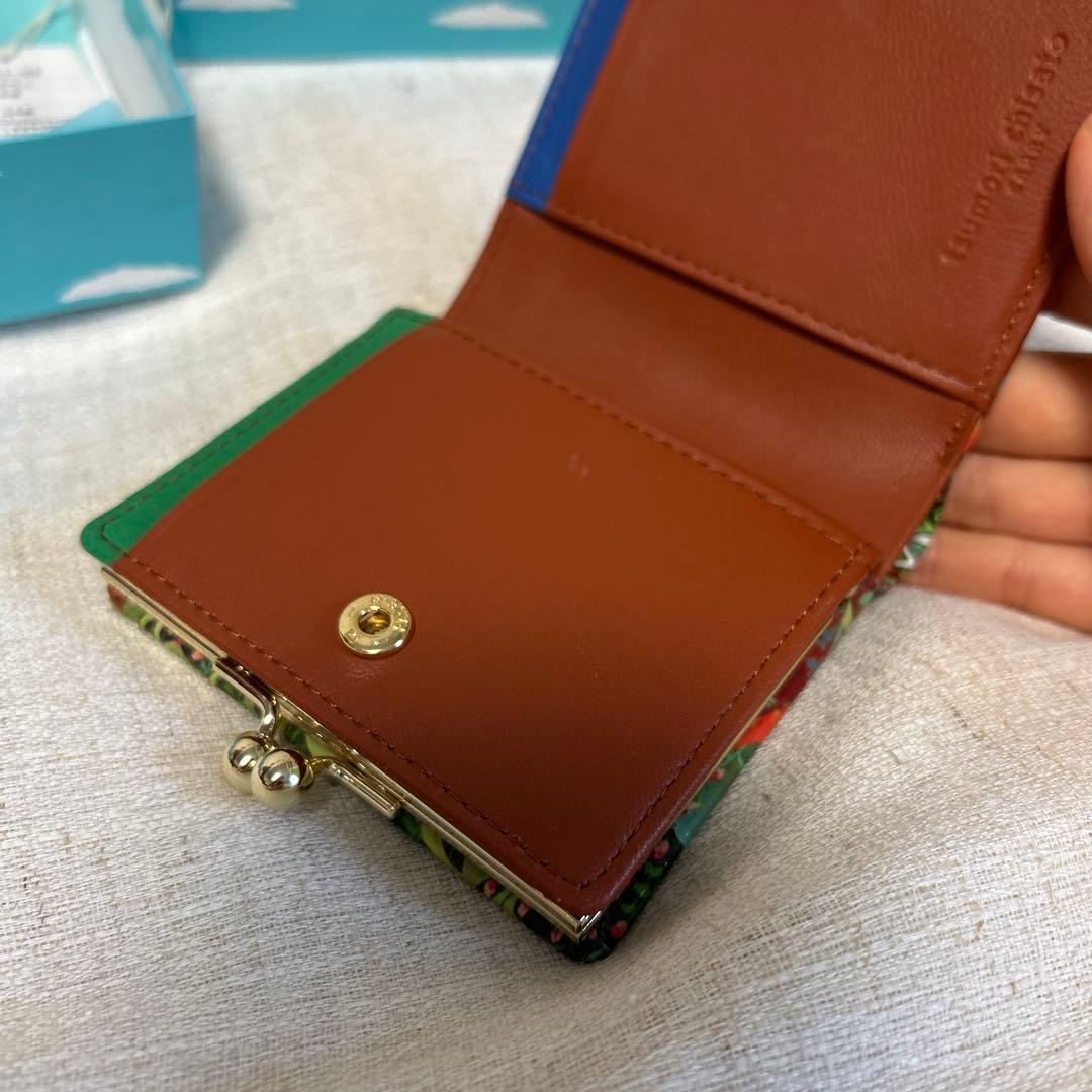 ツモリチサト2つ折り財布 がま口 刺繍 ミニ財布 ブラウン