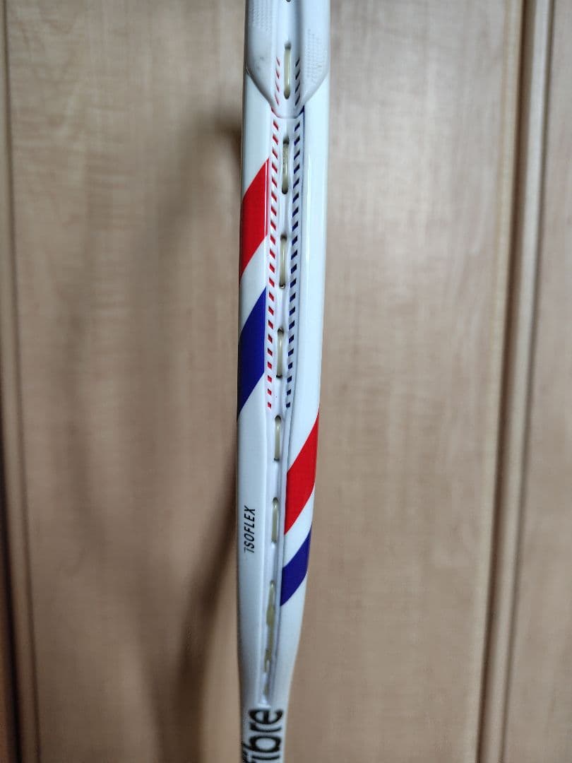 ラケット(硬式用) Tecnifibre T-FIGHT 300 G2