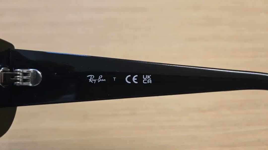 Ray Ban　ブラック スクエアサングラス
