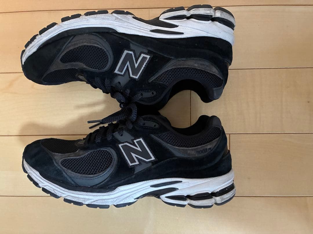 【ウラモ】New Balance M2002RBK