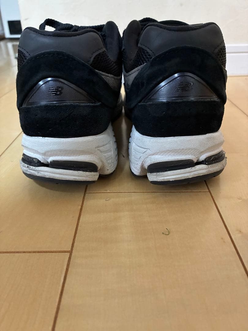 【ウラモ】New Balance M2002RBK
