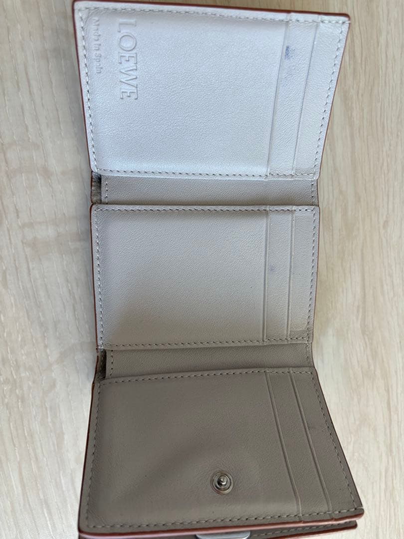 LOEWE アナグラム トライフォールド ベージュ 三つ折り財布 付属品完備