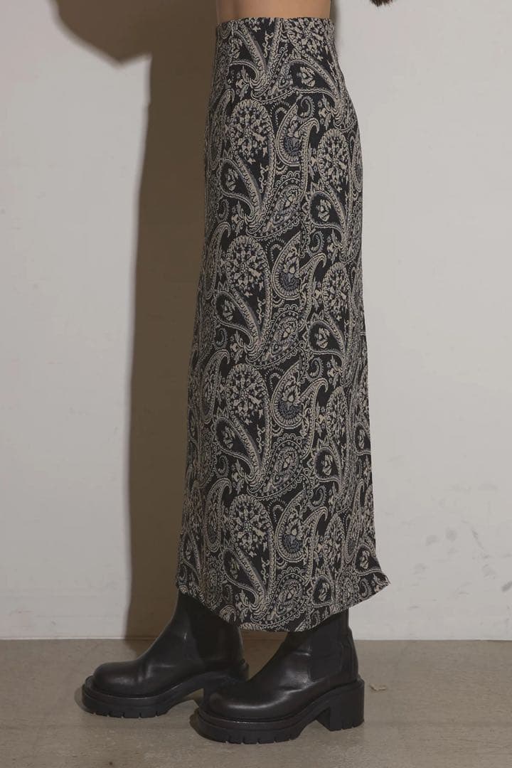 新品 andrea&co. ペーズリージャガードスカート ロングスカート