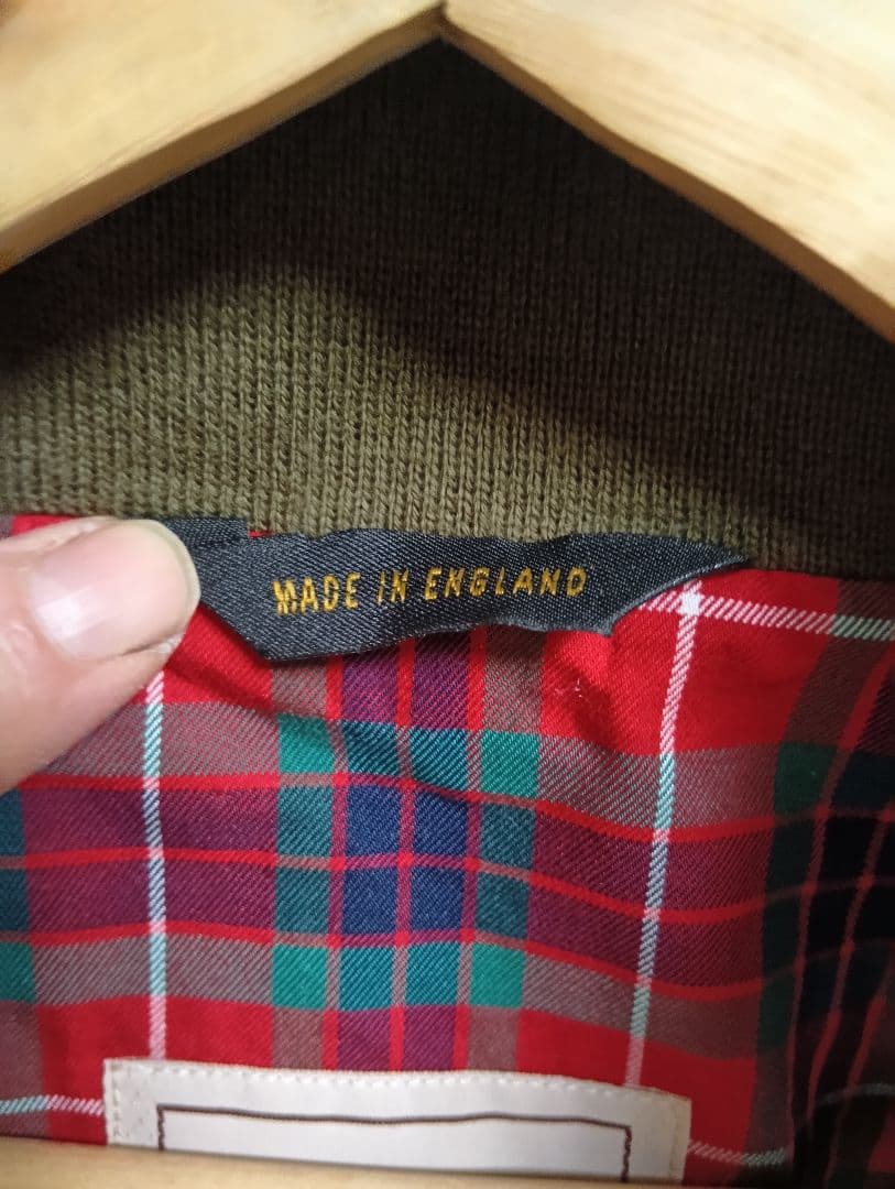 BARACUTA G9 ジャンパー オリーブ 40