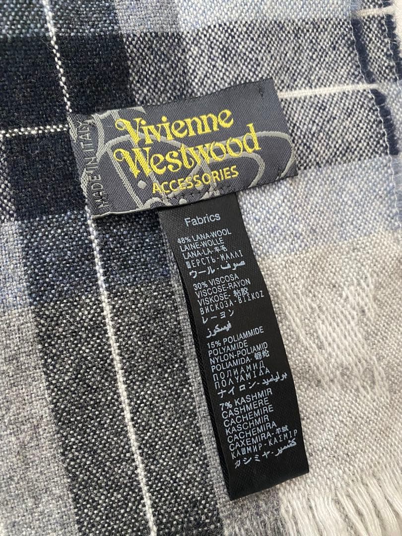 美品ヴィヴィアン Vivienne Westwood 　 オーブロゴ入りマフラー