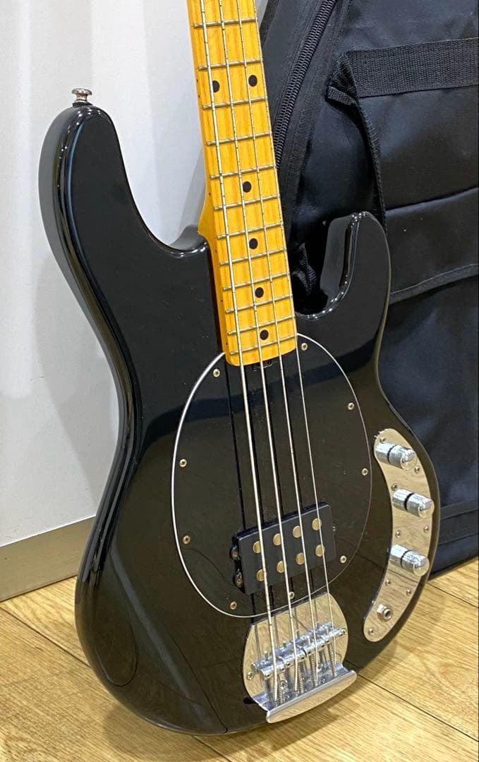 ベース Sterling by Musicman SUB STINGRAY RAY4