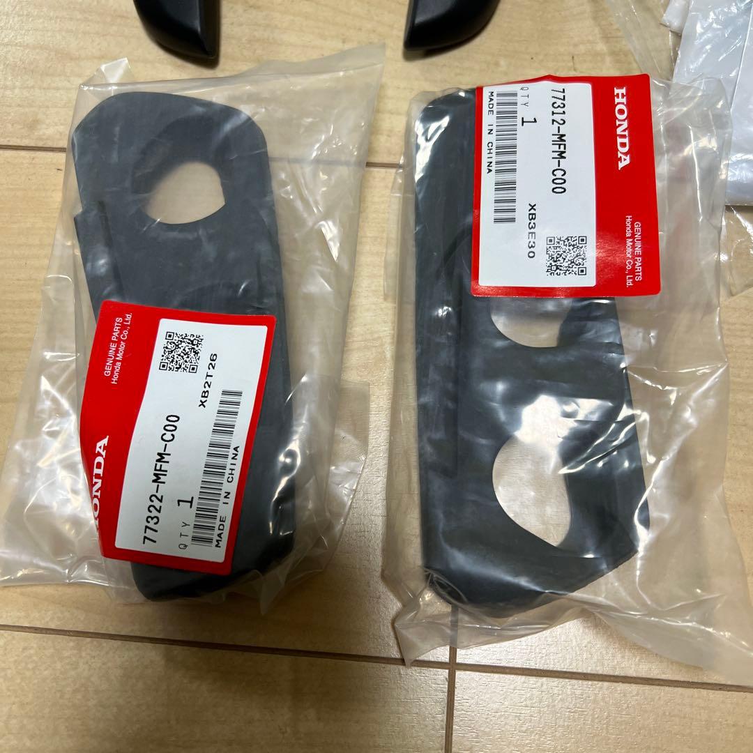 NC42 グラブバー　タンデムバー美品　新品取付部品付属
