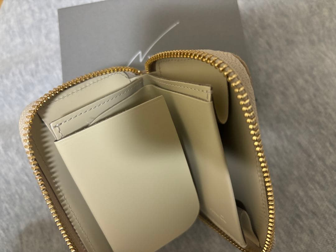 新品未使用 NADAYA mu本革 コンパクト財布 HAKU ゴールド