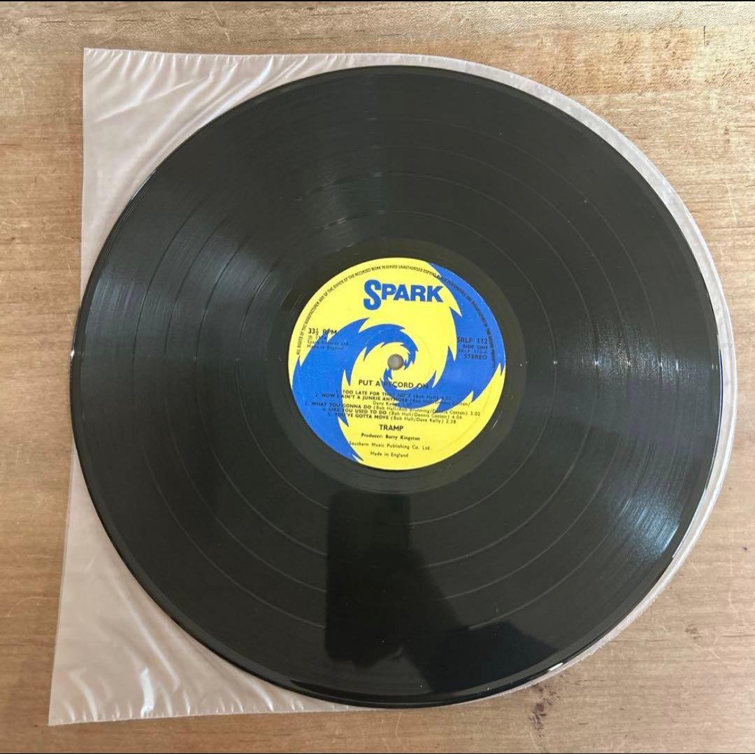 TRAMP PUT A RECORD ON トランプ