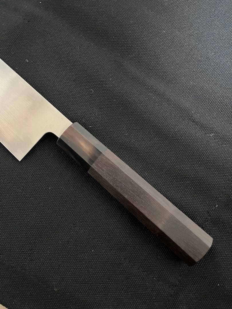 新品本刃付け済切付型牛刀 210mm / 黒檀柄 / MKV10鋼 / 高級包丁