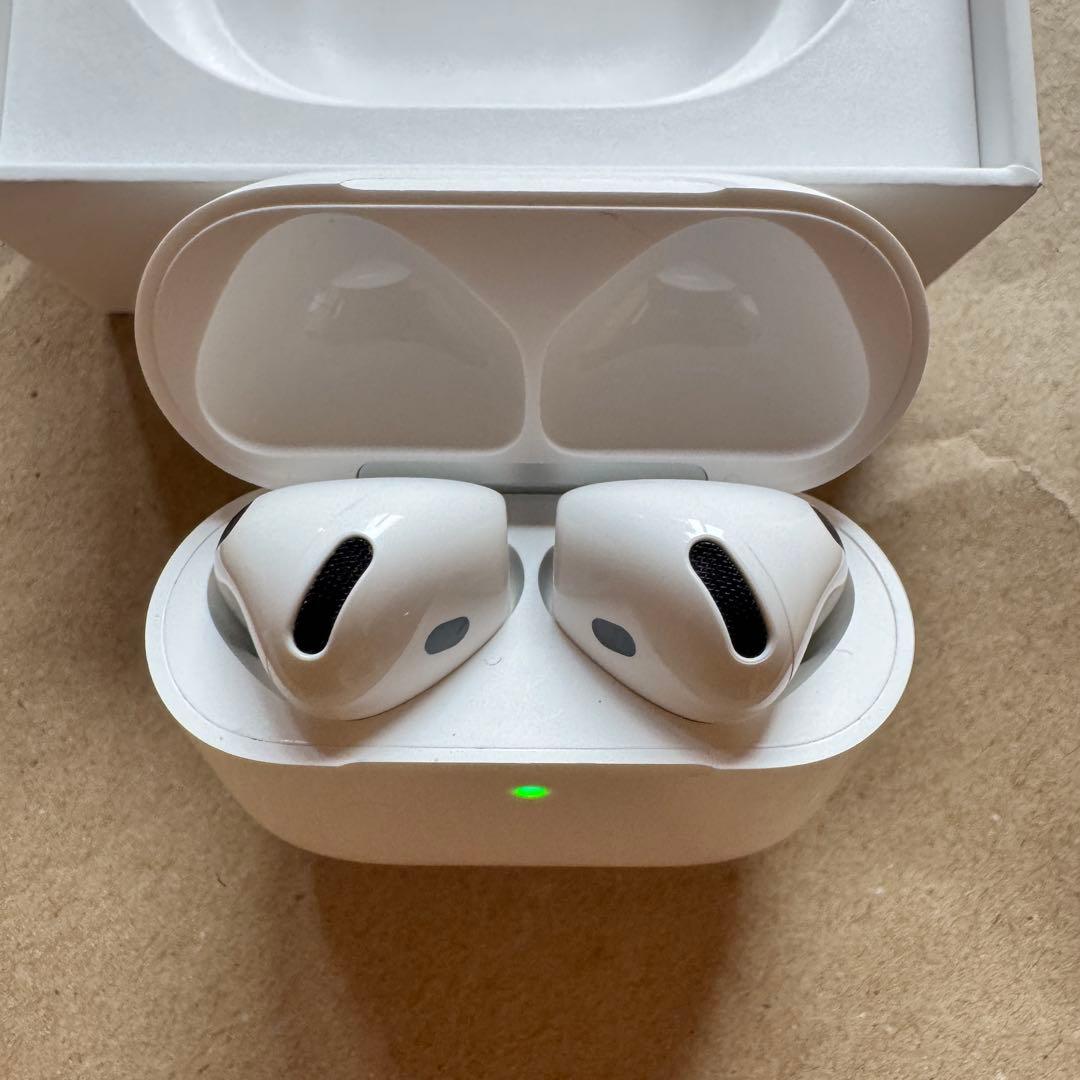 【保証期間内】Airpods 4(ANC)ノイズキャンセリング搭載