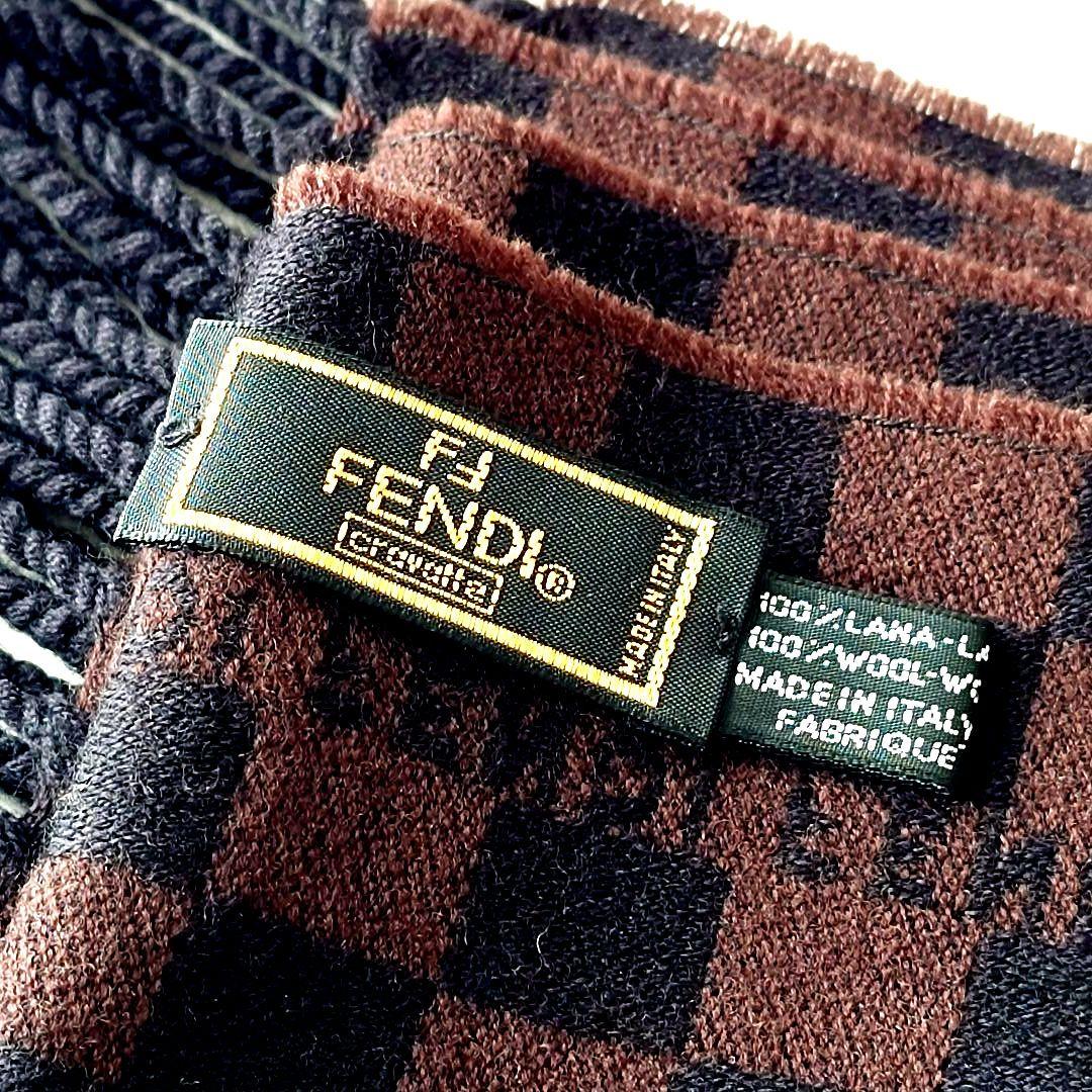 シェリーさん専用 FENDI フェンディ マフラー チェック柄