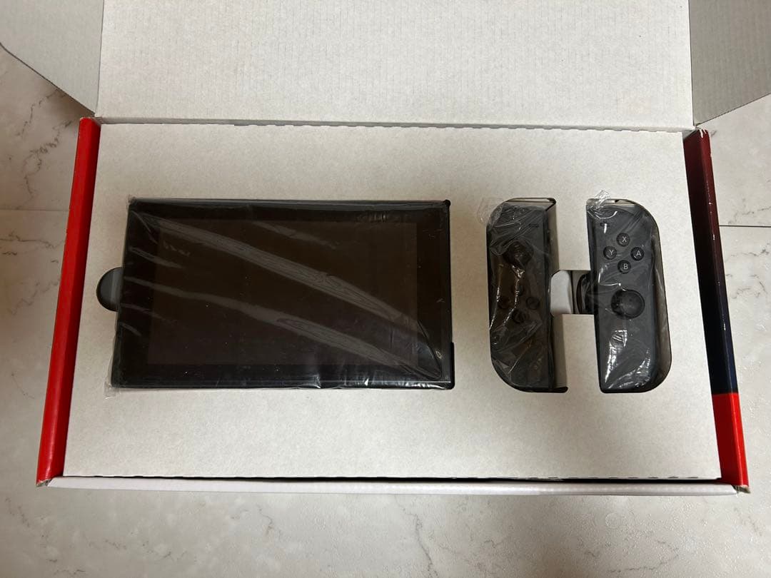 美品 Nintendo Switch 本体 ブラック バッテリー強化モデル
